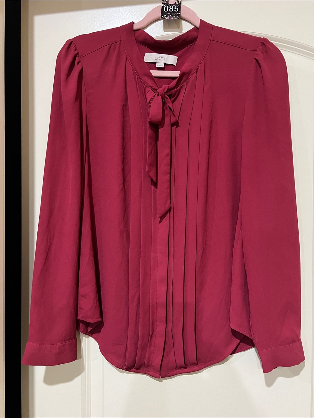 Tie Neck Long Sleeve Blouse in Merlot Like New H085
